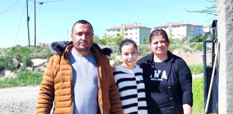 Sivas'ta Baba, Kızına ve Kendisine Saldıran Köpekleri Vurarak Telef Etti