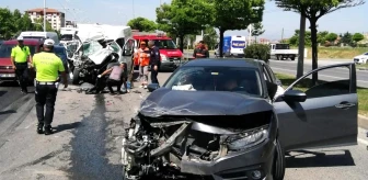 Malatya'da zincirleme trafik kazası: 3 kişi yaralandı