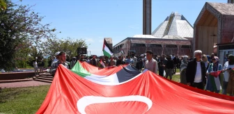OMÜ Öğrencileri İsrail'in Gazze'ye yönelik saldırılarını protesto etti