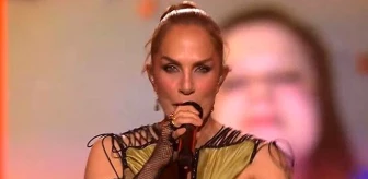 Sertab Erener Eurovision'da sahne aldı