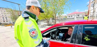 Hakkari'de Sürücüler Trafik Testine Tabi Tutuldu