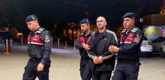 İnegöl Jandarma Komutanlığı, 29 yıl hapis cezasıyla aranan şahsı yakaladı