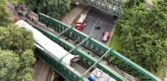 Buenos Aires'te Tren Kazasında 30 Kişi Ağır Yaralandı