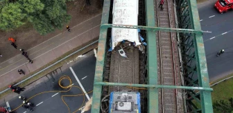 Arjantin'de Yolcu Treni Kazası: 90 Kişi Yaralandı