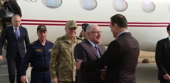Milli Savunma Bakanı Yaşar Güler Aksaz Deniz Üs Komutanlığında İncelemelerde Bulundu