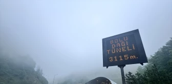 Bolu Dağı geçişinde sis ve sağanak ulaşımı olumsuz etkiledi