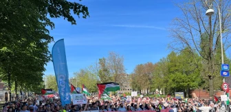 Amsterdam'da Filistin'e Destek Gösterisi