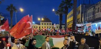 İzmir'de Filistin Yürüyüşü: Gecenin Karanlığından Seherin Aydınlığına