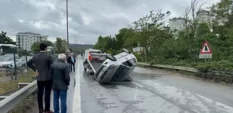 Kartal'da otomobil takla attı, 3 kişi yaralandı