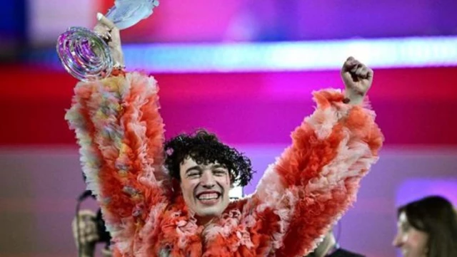 Eurovision'da LGBT propagandası! Birinci olan Nemo kıyafeti ve şarkısıyla mesaj verdi
