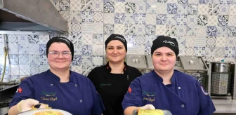 Adana'da 3 Çocuk Annesi Tatlıcı, Hem Evlatlarına Vakit Ayırıyor Hem İstihdam Sağlıyor