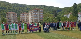Zonguldak 2. Amatör Lig'inde Engelliler Haftası'na özel pankartlı maç
