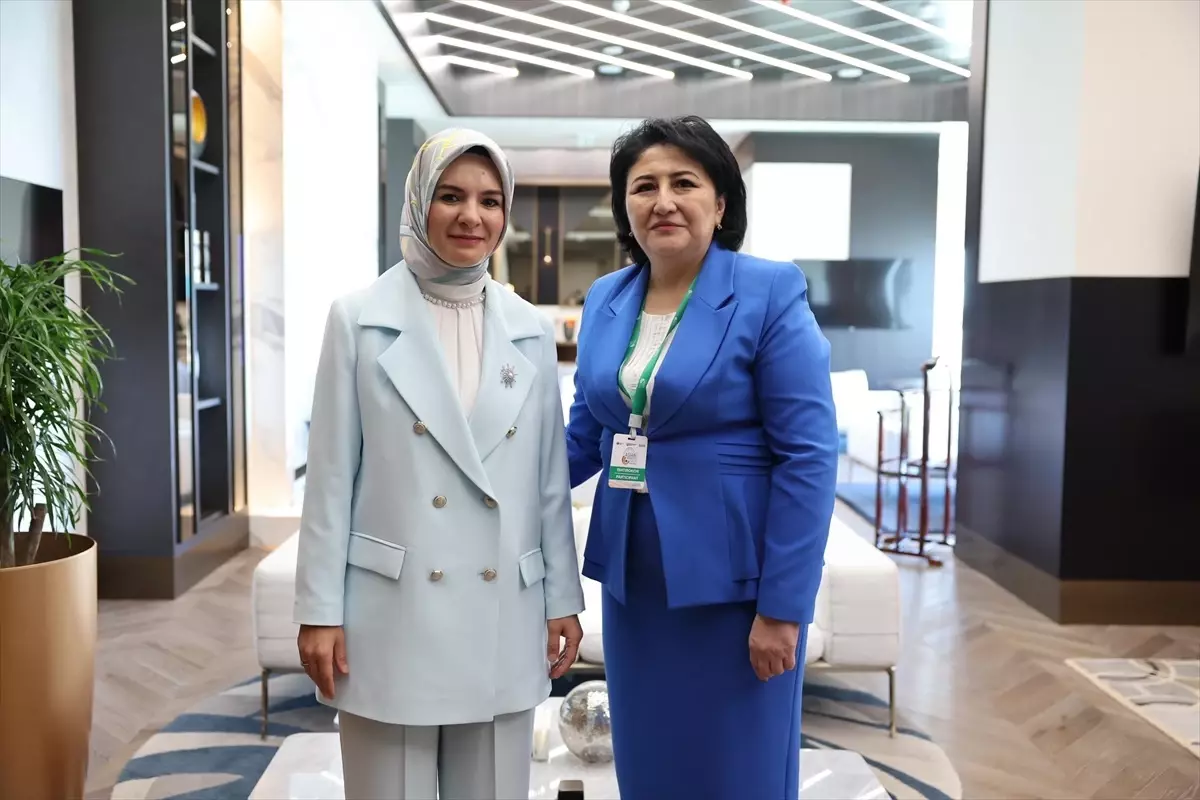 Aile ve Sosyal Hizmetler Bakanı Mahinur Özdemir Göktaş, Özbekistan Aile ve Kadın Komitesi Başkanı Ozoda Parpibayeva ile görüştü