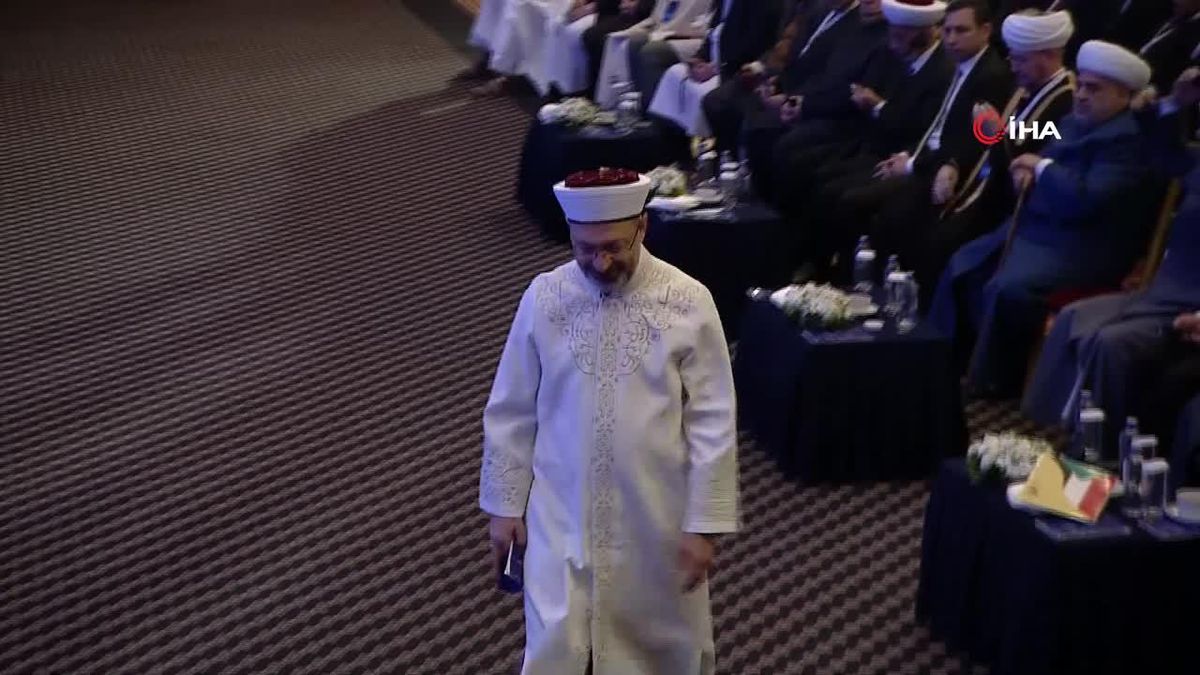 Diyanet İşleri Başkanı Erbaş: 'Müslümanlar kendi sorunlarını çözebilecek potansiyele fazlasıyla sahip'
