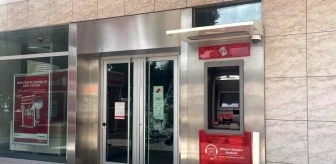 Adana'da Ziraat Bankası'nın camını kıranlar serbest bırakıldı
