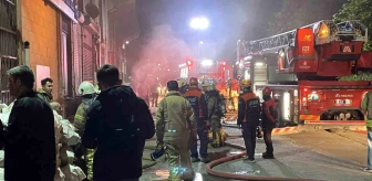 Başakşehir'de Mobilya Atölyesinde Yangın Çıktı
