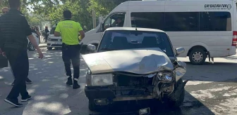 Elazığ'da Trafik Kazası: 3 Kişi Yaralandı