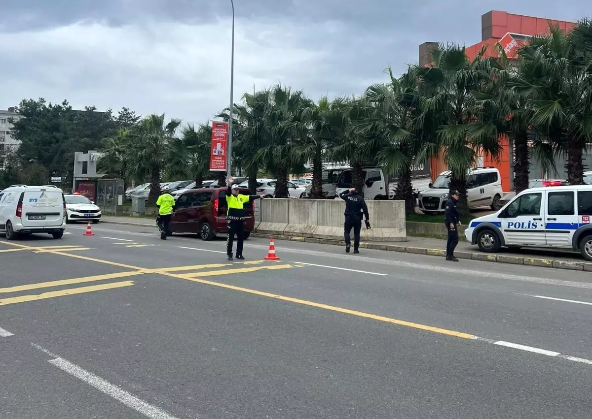 Ordu'da trafik denetimleri sonucunda 14 bin 976 araç kontrol edildi