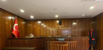 Osman Kavala'nın avukatlarından yargılamanın yenilenmesi talebi
