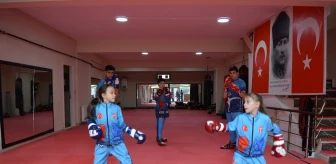 Tekirdağ'dan beş sporcu 9. Uluslararası Kick Boks Dünya Kupası'nda mücadele edecek