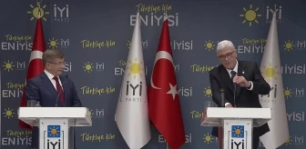 Ahmet Davutoğlu, Müsavat Dervişoğlu'nu ziyaret etti