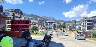 Alanya'da jandarma trafik uygulaması: 5 motosiklet trafikten men edildi
