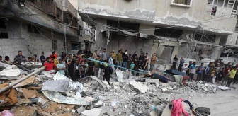 İsrail'in Gazze'ye düzenlediği bombardımanda 40 Filistinli öldü
