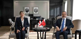 Dışişleri Bakanı Hakan Fidan, Kanada Dışişleri Bakanı Mélanie Joly ile görüştü