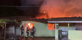 Kartepe'de Alkollü Kişi Evde Yangın Çıkardı