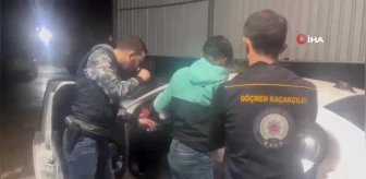 Osmaniye'de durdurulan otomobilin bagajından bile kaçak göçmen çıktı