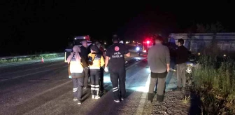 Adıyaman'ın Gölbaşı ilçesinde otomobil ile tırın çarpışması sonucu 1 kişi hayatını kaybetti