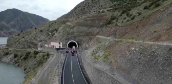 Erzurum-Artvin kara yolu üzerindeki Pirinkayalar Tüneli güvenli bir yol ve tasarruf sağlıyor