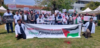 Tekirdağ'da Doktor ve Tıp Fakültesi Öğrencileri İsrail'in Gazze Saldırısını Protesto Etti