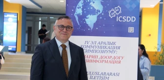 Kırgızistan-Türkiye Manas Üniversitesi'nde Dijital Çağda Dezenformasyon Sempozyumu