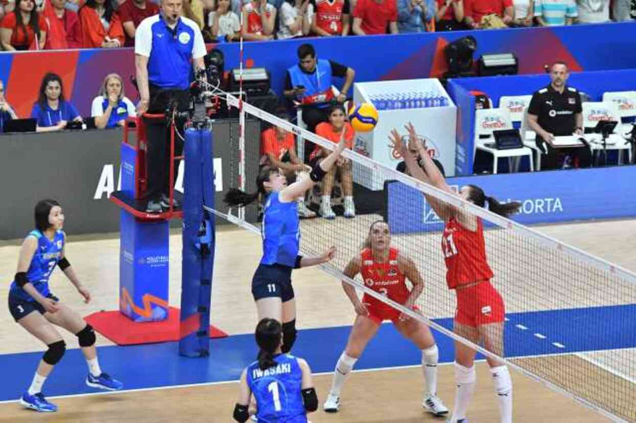 Türkiye- Japonya voleybol maçı ne oldu? Filenin Sultanları kazandı mı? #127952