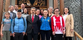 Kırklareli Valisi Birol Ekici Başarılı Sporcuları Tebrik Etti