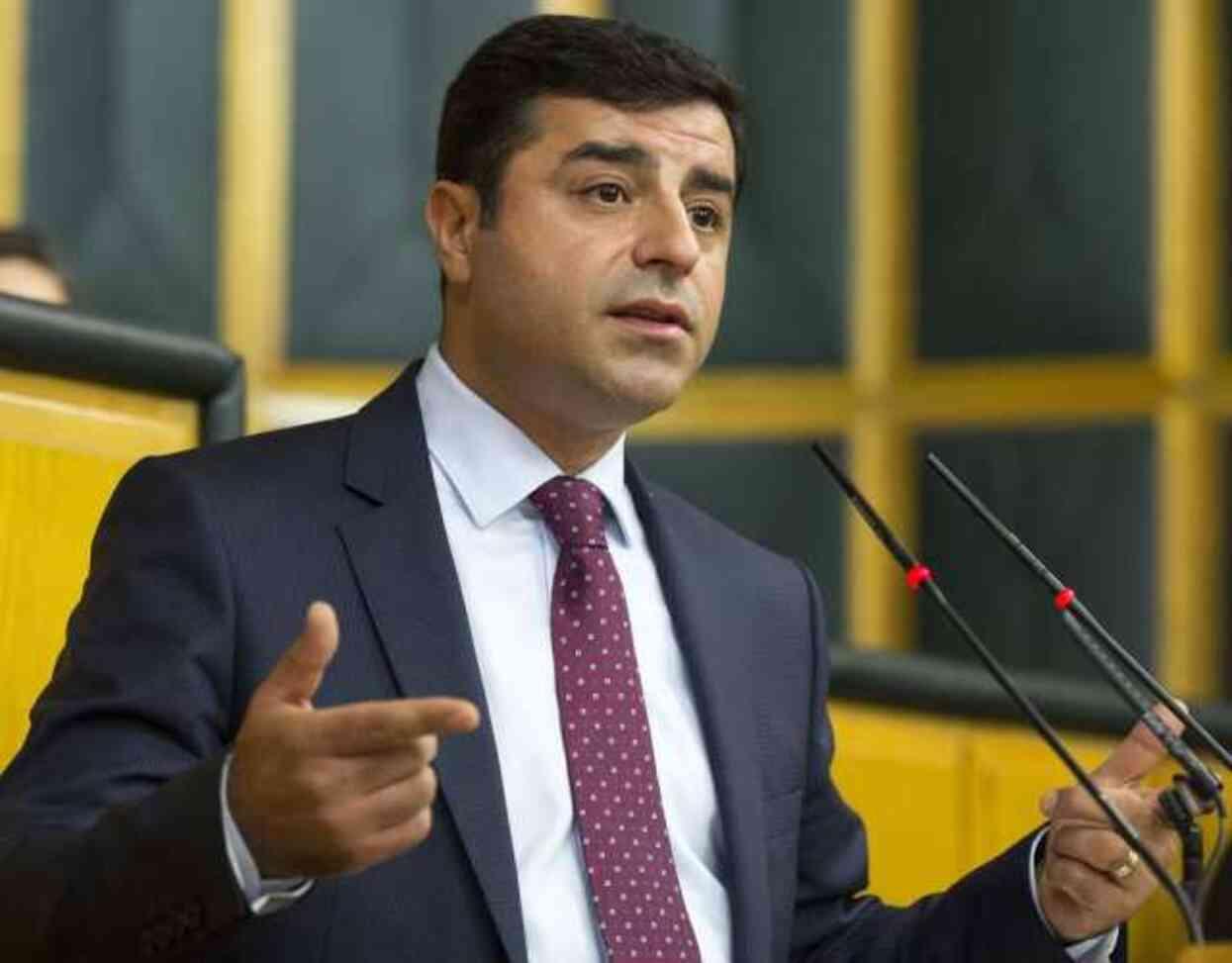 Kobani Davası'nda 42 yıl hapis cezasına çarptırılan Selahattin Demirtaş: Bu davanın siyasi bir dava olduğu bir kez daha ispatlandı