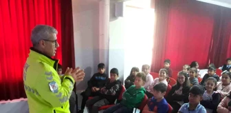 Afyonkarahisar'da İlkokul Öğrencilerine Güvenlik Trafik Eğitimi Verildi