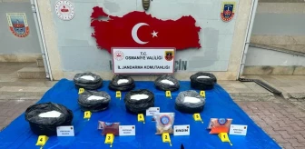 Osmaniye'de Uyuşturucu Operasyonu: 900 Gram Eroin ve 142 Kilogram Kimyasal Madde Ele Geçirildi