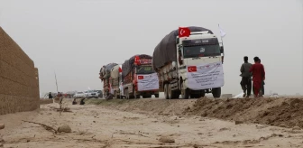 TİKA, Afganistan'da sel felaketinden etkilenen ailelere yardım eli uzattı