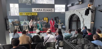 Engelli Tiyatro Topluluğu Zonguldak'ta Müzeler Günü'nde Performans Sergiledi