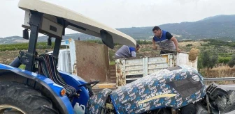 Denizli'de zincirleme kaza: Traktör ortadan ikiye bölündü