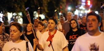 Aydın'da Öğretmenler ve Öğrenciler Meşaleli Yürüyüş Yaptı