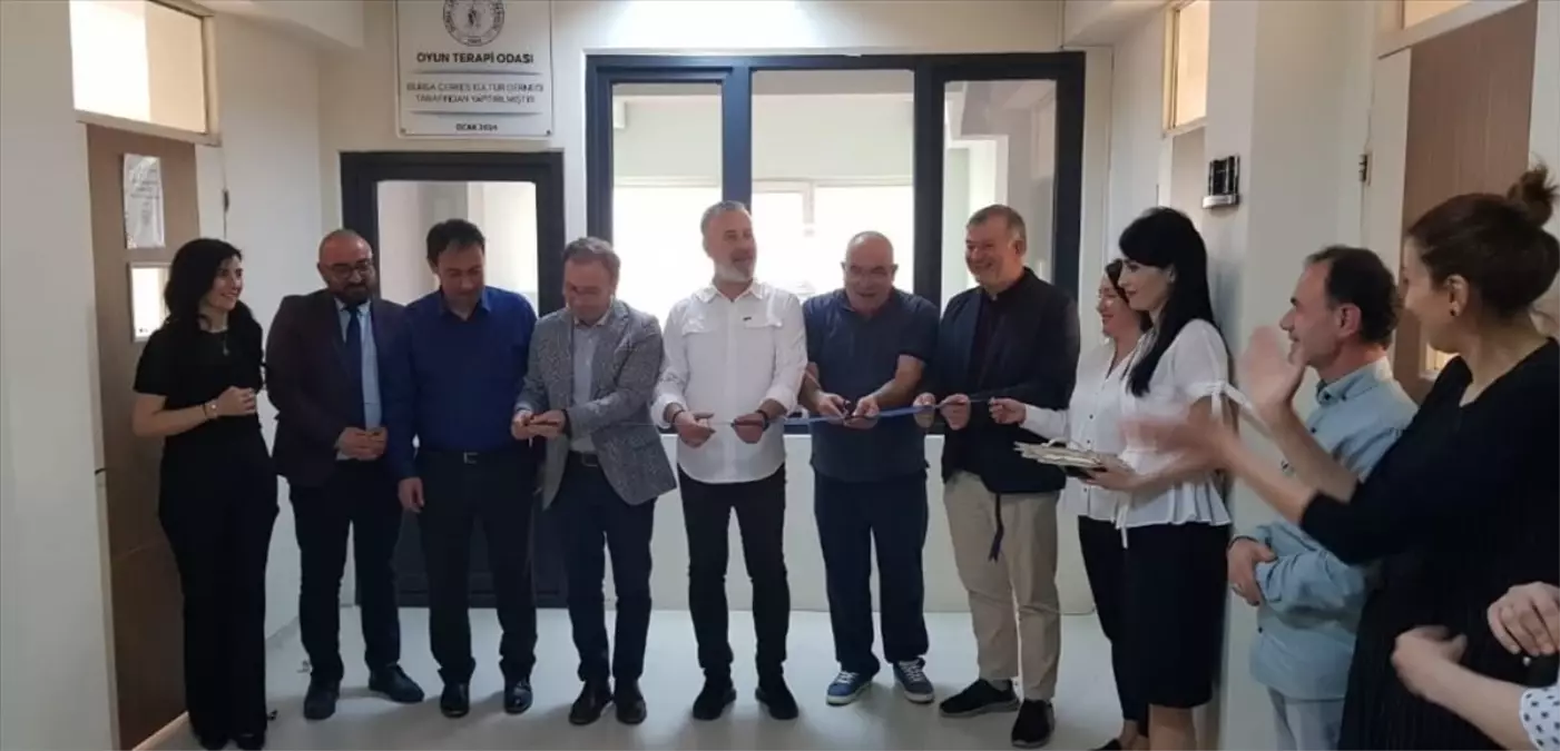 Bursa Çerkes Kültür Derneği Oyun Terapi Odası Açıldı