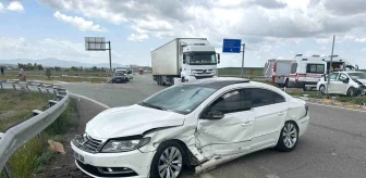 Sivas'ta trafik kazası: 11 kişi yaralandı