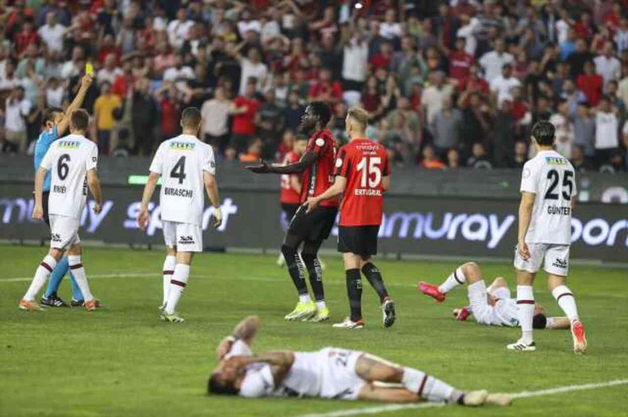 Fatih Karagümrük Süper Lig'e veda etti