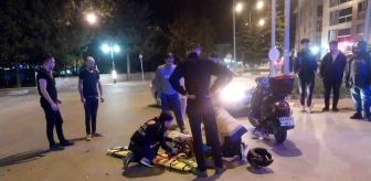 Kütahya'da Otomobil ile Motosiklet Çarpışması: 1 Yaralı