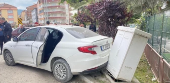 Sinop'ta Otomobil Kazası: Bir Kişi Yaralandı