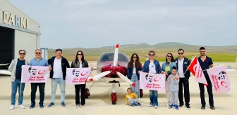 Üniversiteli kız öğrenciler, 19 Mayıs'ta gönüllü pilotlarla Başkenti havadan izledi