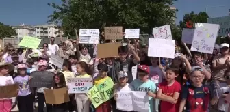 Deprem Tedbirleri Gereğince Tahliye Edilen Okulda Tadilat Başlamadı